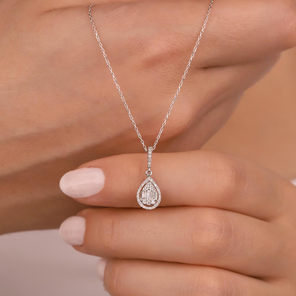0,20 Karat Laboratuvar Pırlantalı Damla Baget Taşlı Kolye - FP03763