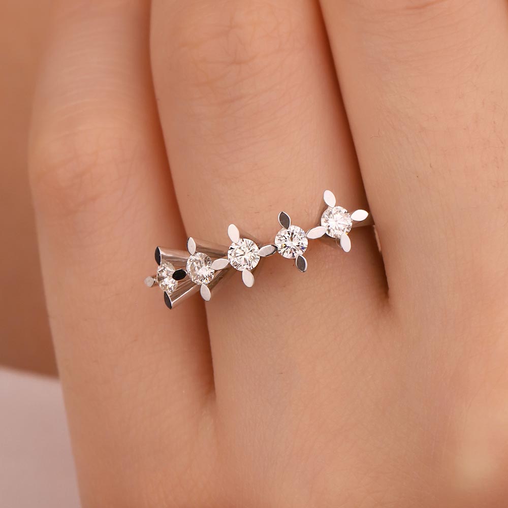 0.50 Karat Laboratuvar Pırlanta Badem Serene Beştaş Yüzük - FP03541