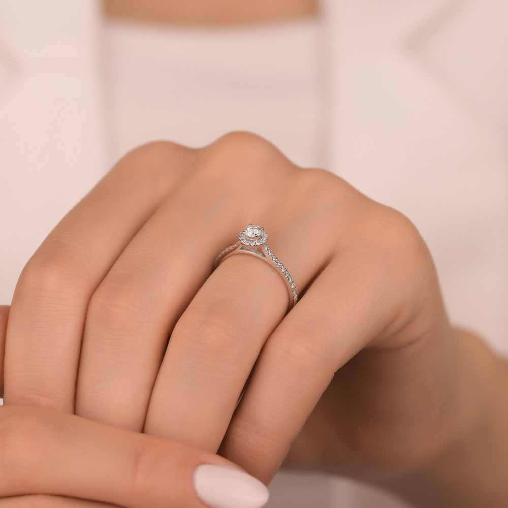 0.60 Karat Laboratuvar Pırlanta Halo Tektaş Yüzük - FP03751