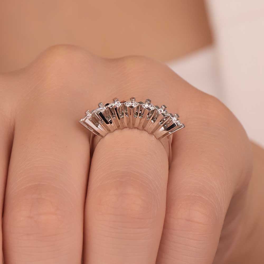 0,67 Karat Laboratuvar Pırlanta Yedi Taş Yüzük - FP05383