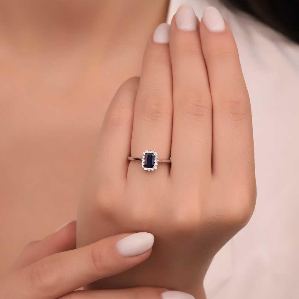 0,83 Karat Laboratuvar Pırlanta Royale Safir Yüzük - FP01098