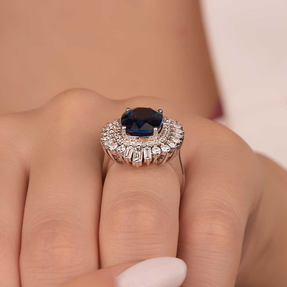 Safir Yüzükler 8,60 Karat Laboratuvar Pırlanta Cushion Kesim Mega Safir Yüzük - FP08138