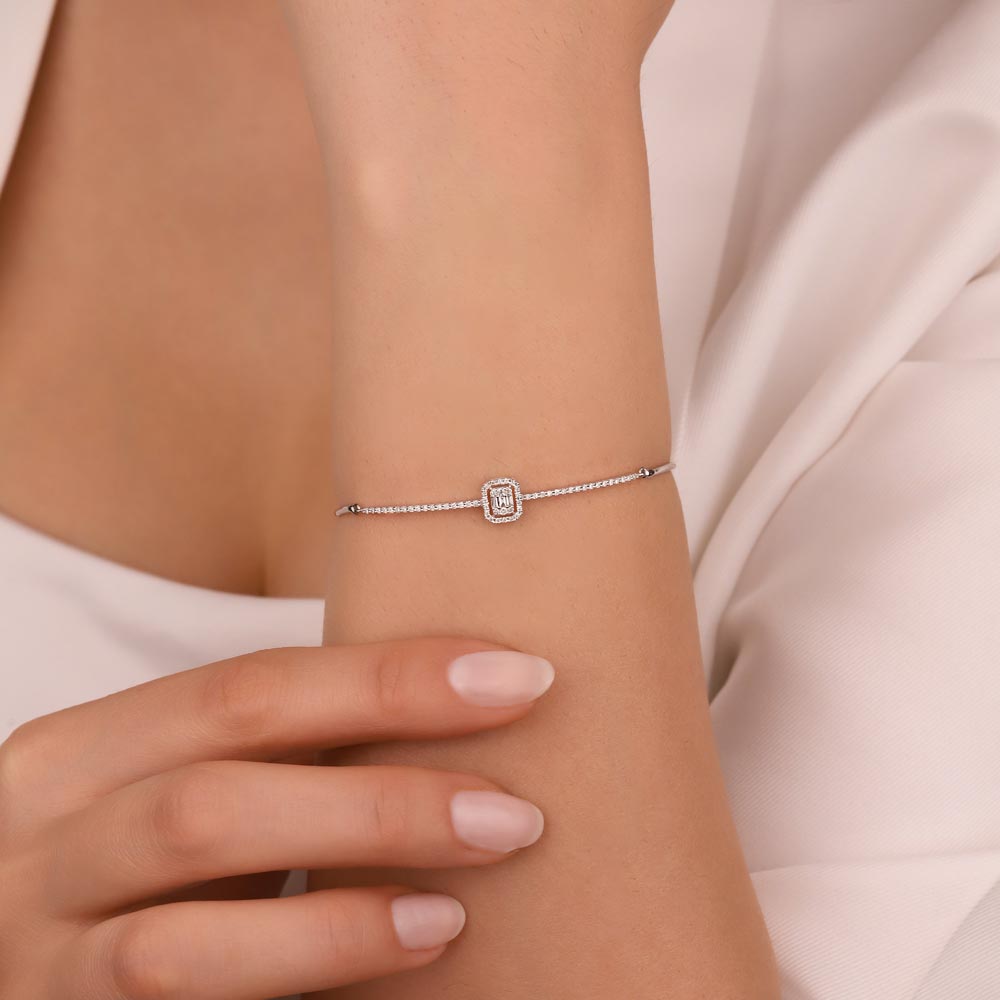 Baget Bileklikler 0,30 Karat Laboratuvar Pırlantalı Baget Taşlı Bileklik