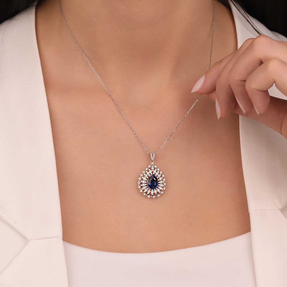 Safir Kolyeler 3,39 Karat Laboratuvar Pırlanta Damla Safir Kolye