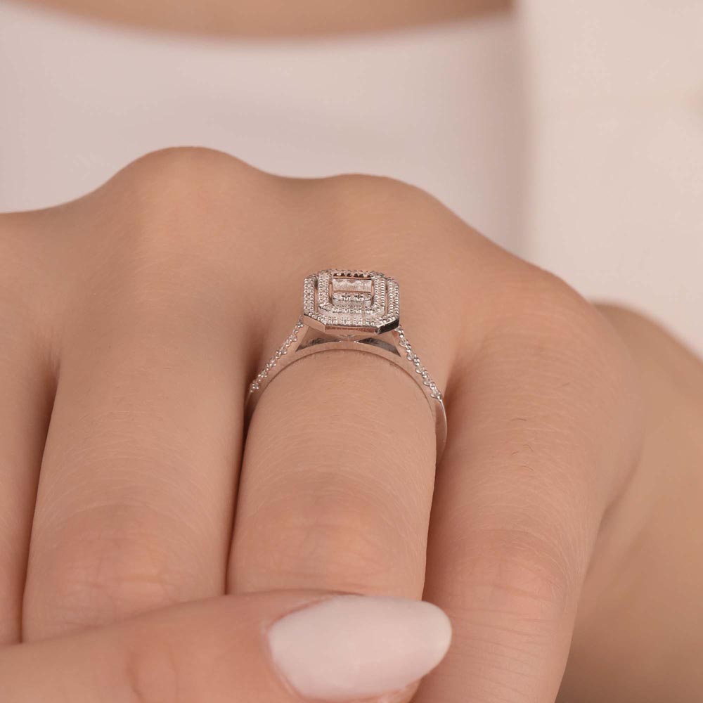 Baget Yüzükler 0,35 Karat Laboratuvar Pırlantalı baget Taşlı Yüzük