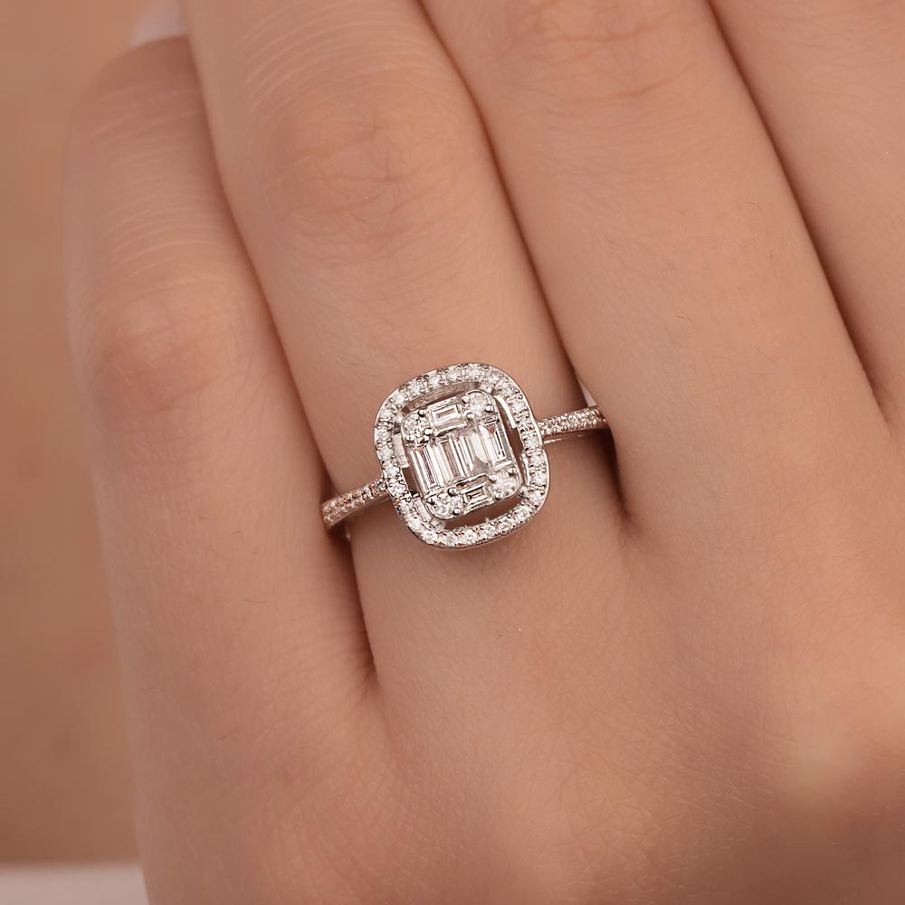 0,50 Karat Laboratuvar Pırlanta Taşlı baget Tasarım Yüzük