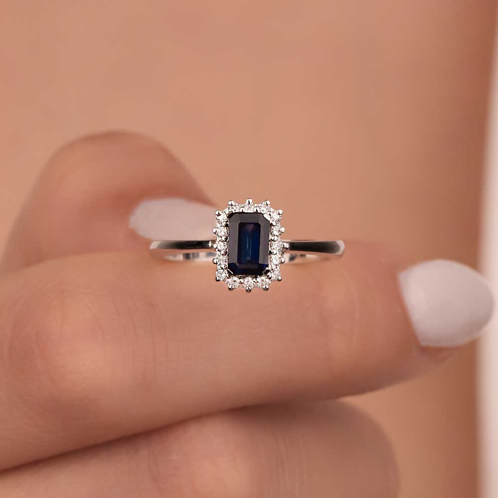 Safir Yüzükler 0,83 Karat Laboratuvar Pırlanta Royale Safir Yüzük