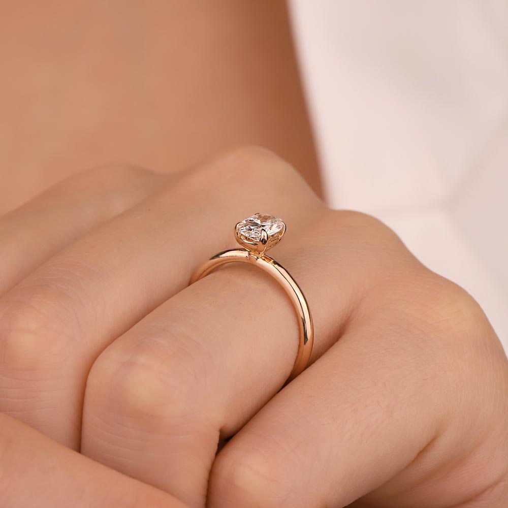 Tektaş Yüzükler 0,30 Karat Laboratuvar Pırlantalı Tiffany Oval Tektaş Yüzük