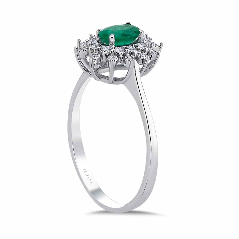 Zümrüt Yüzükler 0,52 Karat Laboratuvar Pırlanta Oval Jasmine Zümrüt Yüzük