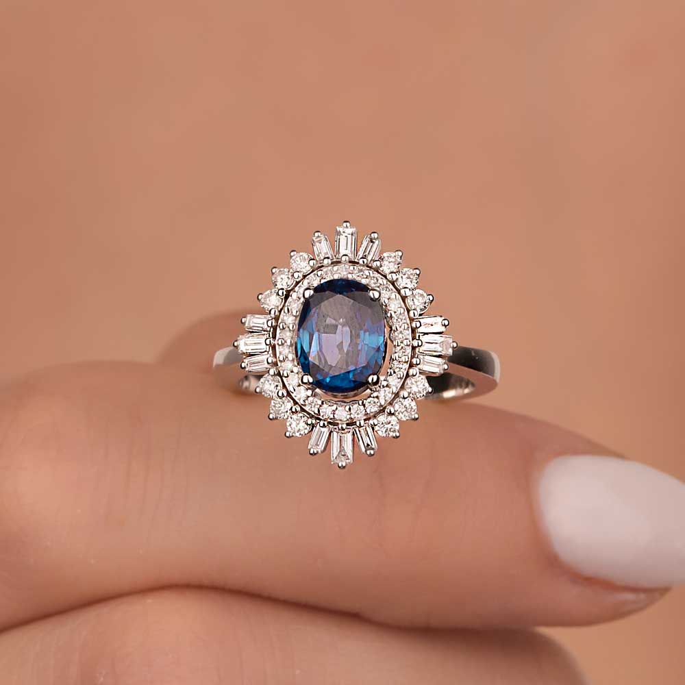 Safir Yüzükler 2,28 Karat Laboratuvar Pırlanta Oval Safir Yüzük